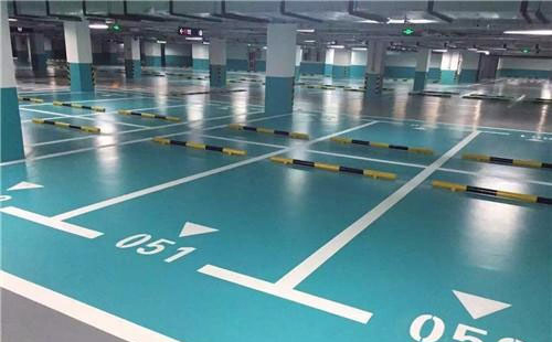 奇台奇台环氧地坪中涂：构筑坚固地面的关键环节